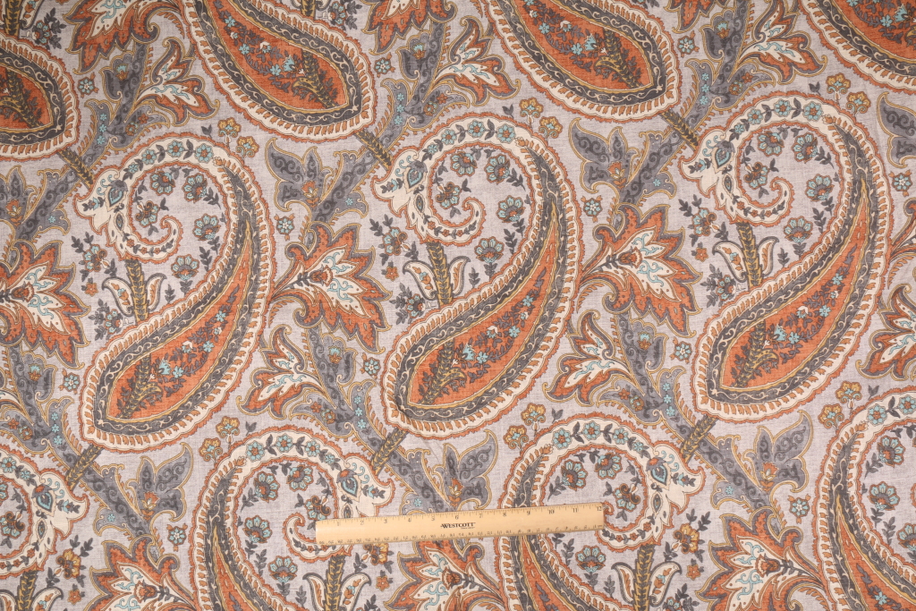 4.5 Yards The Colonial Williamsburg Foundation Collection Plum Tree