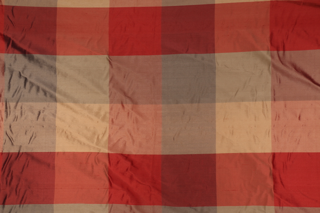 Onyx Age 2546 Plaid Decorator Fabric in Red