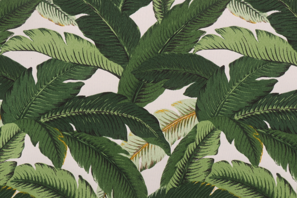 11 Yards Tommy Bahama Island Hopping Printed Poly Outdoor Fabric in Emerald