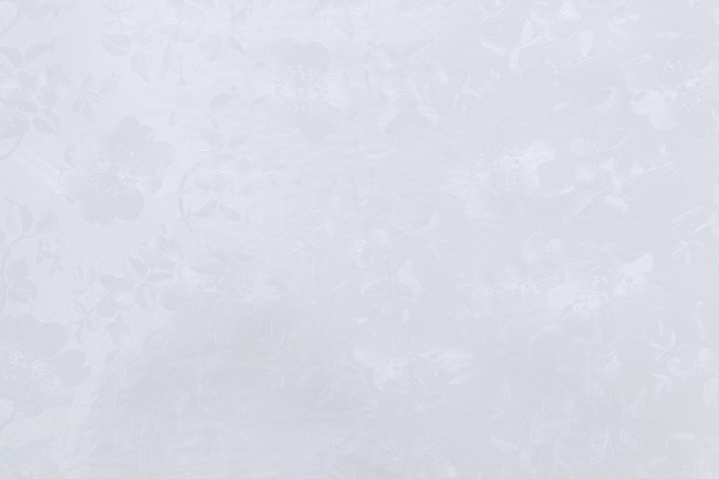 10 Yards Plastic Table Pad in White