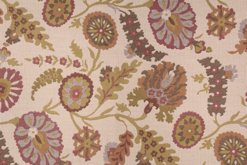 7/8 Yard Kall Tapestry Upholstery Fabric in Mulberry