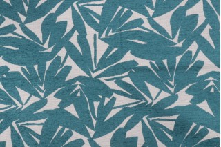 Covington Kilwa Chenille Upholstery Fabric in 504-Azure 