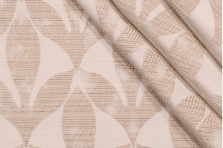 PK Lifestyles Aveline Damask Decorator Fabric in Champagne 