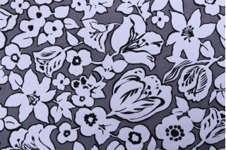 Kaufmann Bayville Printed Cotton Drapery Fabric in Tuxedo 