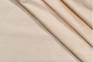 Solid Woven Decorator Fabric in Vanilla