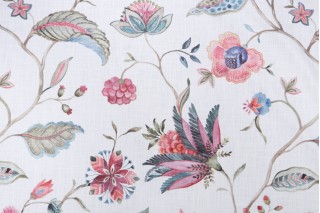 Hamilton Broadhurst Printed Cotton Drapery Fabric in Berry 