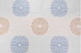 Elegant Floral Damask Decorator Fabric in Hydrangea