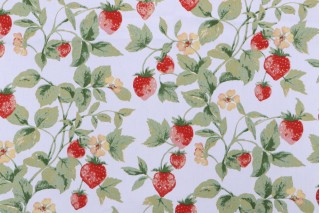 Stof France Gariguette Printed Cotton Twill Drapery Fabric in Naturel 