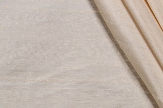 Woven Silk Decorator Fabric in Vanilla