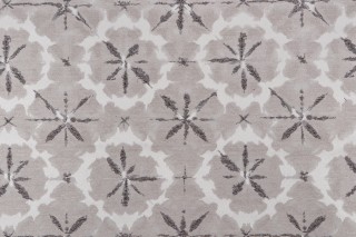 1 Yard Freya Damask Decorator Fabric in Silver