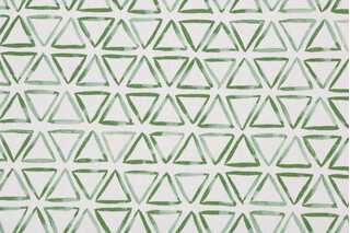 Waverly Painted Triangle Printed Cotton Drapery Fabric in Verte 