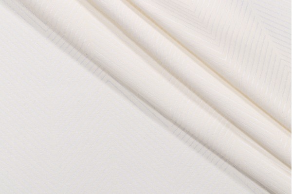 Click for 1 Yards P Kaufmann Pavilion Woven Decorator Fabric in Off-White P Kaufmann Pavilion Woven Decorator Fabric in Off-White