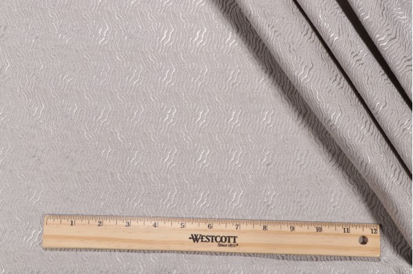 Jentry Woven Decorator Fabric in Diamond