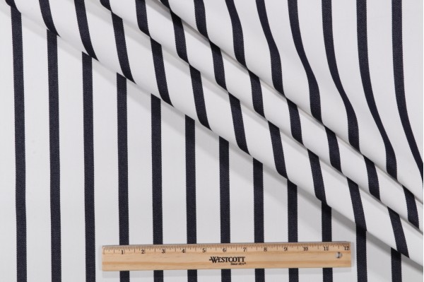 Sunbrella Lido Woven Solution Dyed Acrylic Outdoor Fabric in Indigo