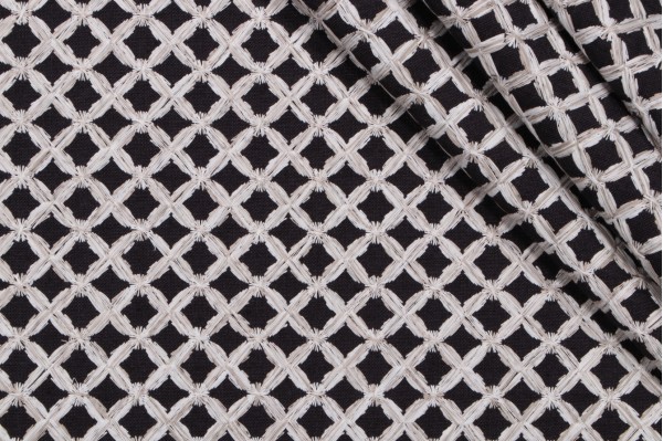 PK Lifestyles Laguna Embroidery Decorator Fabric in Tuxedo