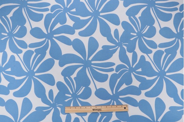 Premier Prints Twirly Printed Polyester Outdoor Fabric in Courtyard Blue 