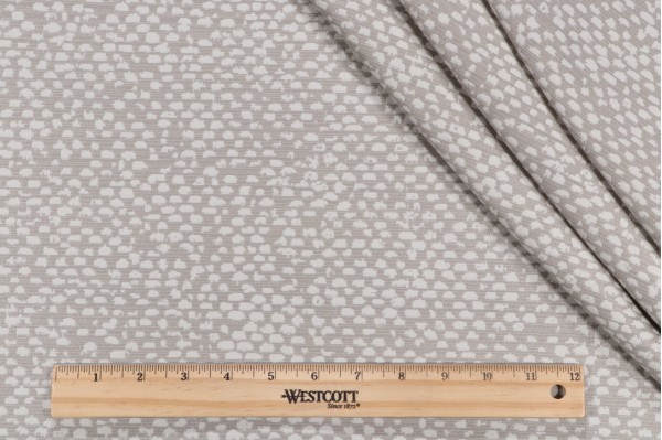 Bella Dura Conga Woven Polyolefin Outdoor Fabric in Pebble