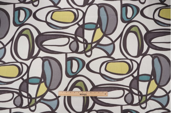 Covington Wow Printed Cotton Drapery Fabric in 915-Urban Grey 