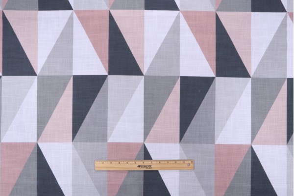 Covington Alfresco Printed Polyester Drapery Fabric in 111-Pastel 