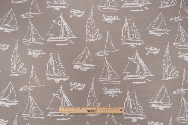 Covington Below Deck Woven Upholstery Fabric in 196-Linen 