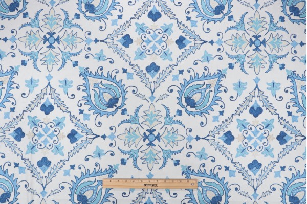 Covington Gabrielle Printed Cotton Drapery Fabric in 517-Wedgewood 