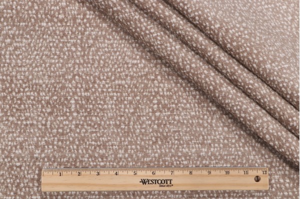 PK Lifestyles Kenya Performance Woven Chenille Upholstery Fabric in Giraffe