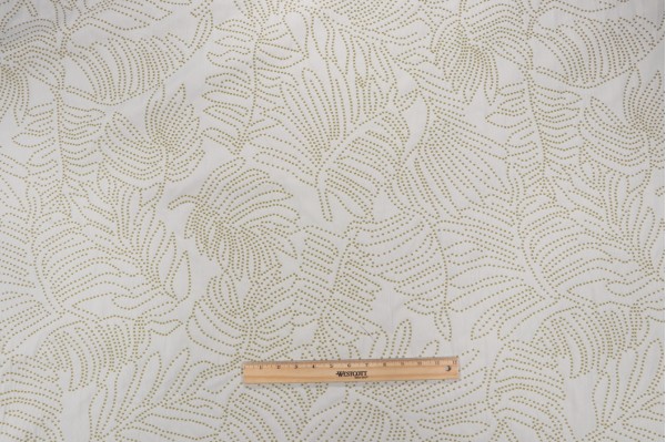 Valdese Weavers Fun Frond Woven Upholstery Fabric in Meadow