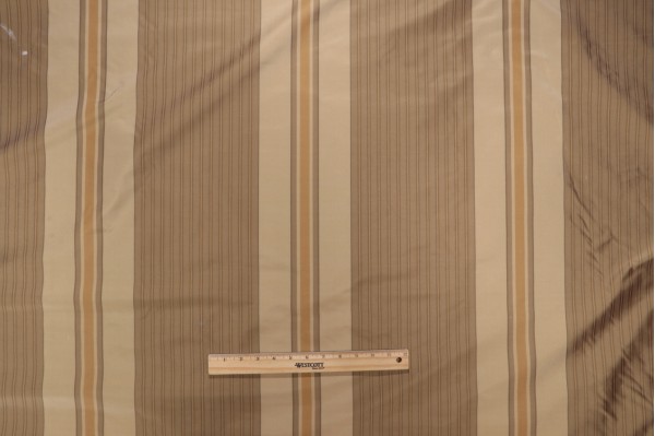 Scalamandre Castello Estense Silk Decorator Fabric in Agat