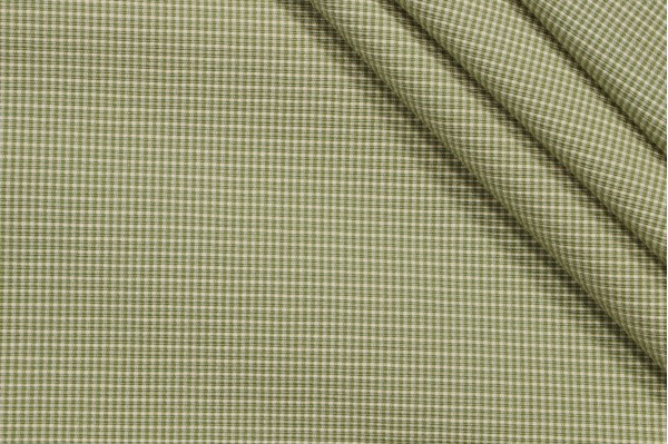 Woven Decorator Fabric in Leaf