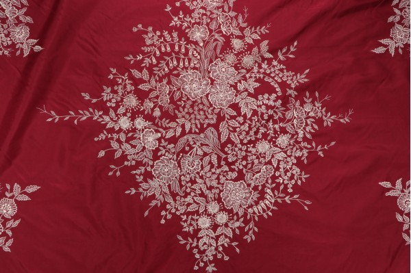 Fonthill Medallion Silk Emblem Decorator Fabric in Red for Scalamandre