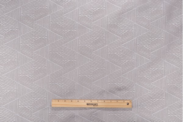 Crenshaw Woven Decorator Fabric in Graphite