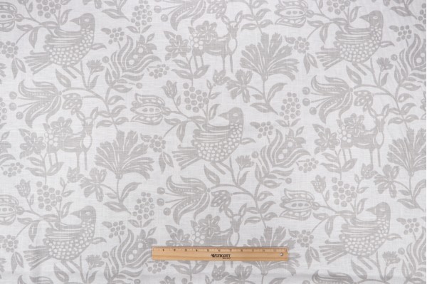 Jaclyn Smith Home Koss Printed Linen Drapery Fabric in Platinum for Fabricut
