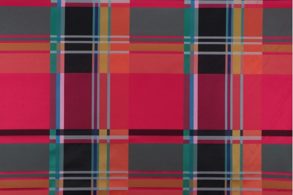 P Kaufmann Kaleidoscope Woven Decorator Fabric in Fuchsia 
