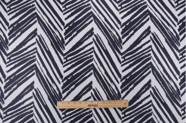 Click for 1 Yards Terrasol-Hatteras Reversible Polyester Outdoor Fabric in Navy Terrasol-Hatteras Reversible Polyester Outdoor Fabric in Navy