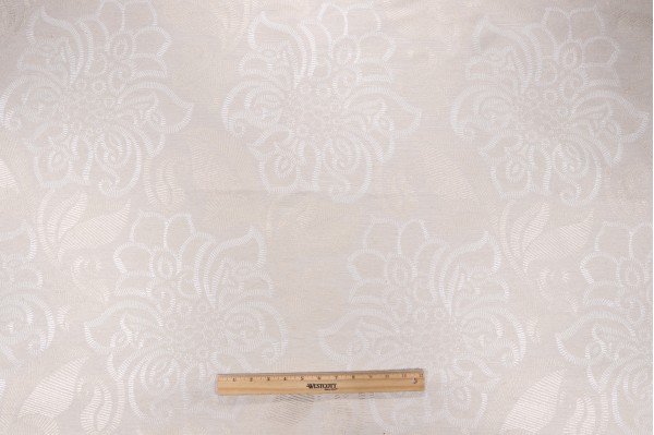 Fonthill Beltrano Woven Decorator Fabric in Ivory