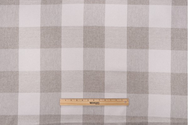 Sample of Heritage Fabrics Fleetwood Woven Decorator Fabric in Linen 