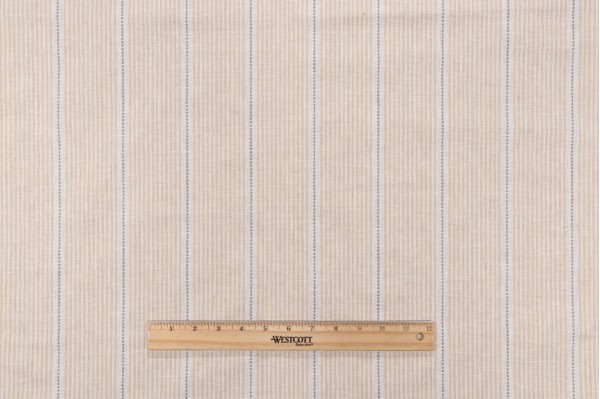 Sample of Roth & Tompkins Interchange Woven Decorator Fabric in Maize for Heritage Fabrics 