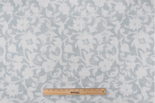 Roth & Tompkins Mustique Printed Polyester Blend Drapery Fabric in Seaglass for Heritage Fabrics 