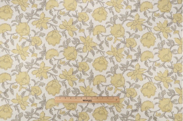 Roth & Tompkins Lola Printed Cotton Blend Drapery Fabric in Saffron for Heritage Fabrics 
