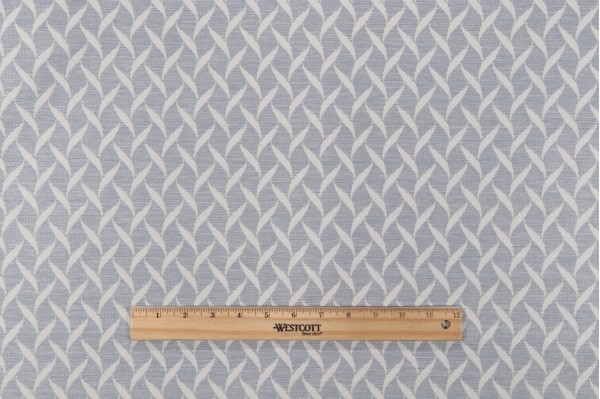 1 Yard Jumeirah Woven Outdoor Fabric in Bay Blue