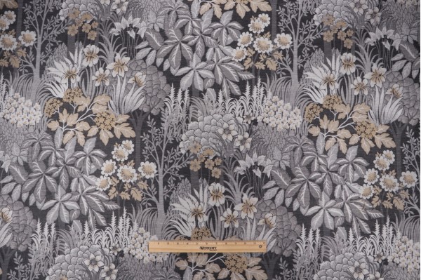 Covington In Bloom Tapestry Upholstery Fabric in 109-Metal