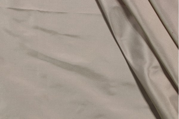 Scalamandre Capinera Silk Decorator Fabric in Bruco/Alpa