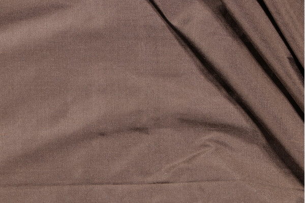Titan Silk Decorator Fabric in Flax