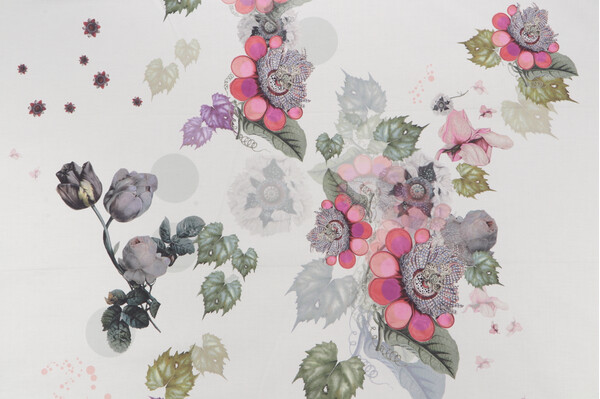 Sample of Cynthia Rowley Floral Printed Drapery Fabric for Home Accent Fabrics 