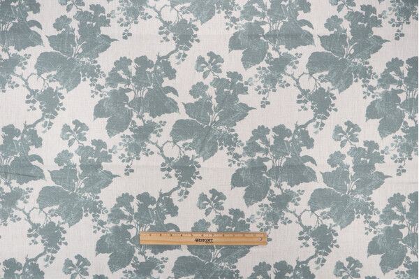 Crypton Briar High Performance Printed Decorator Fabric in Cloud