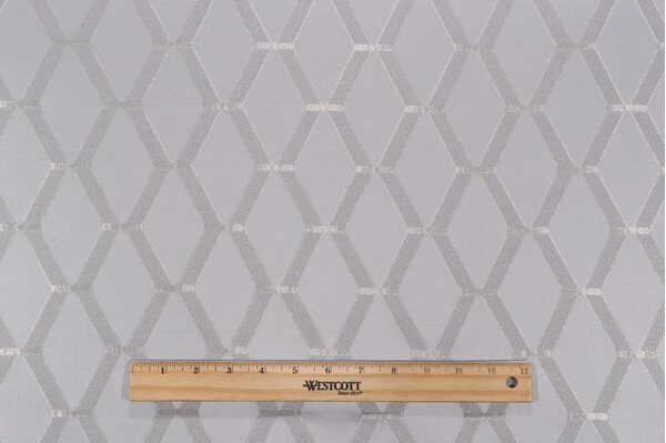 Covington Nisoni Woven Decorator Fabric in 90-Silver 