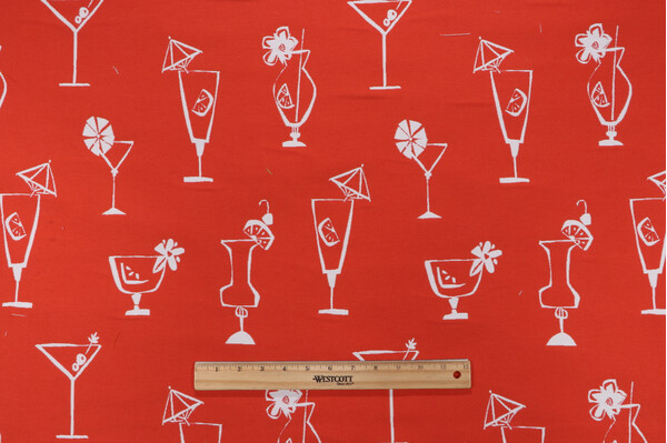 Covington Five O&#39;Clock Somewhere Woven Polypropylene Outdoor Fabric in 329-Salsa 