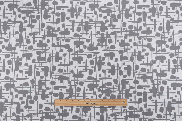 Covington Jive Woven Polypropylene Outdoor Fabric in 95-Doplphin 