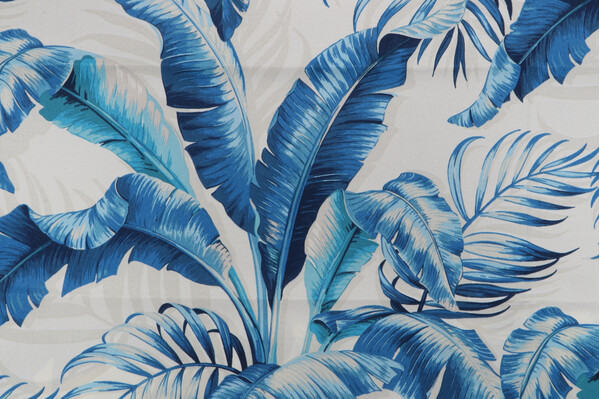 Tommy Bahama Palmiers Printed Polyester Outdoor Fabric in Caribe