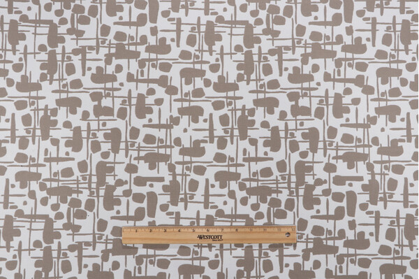 Covington Jive Woven Polypropylene Outdoor Fabric in 63-Taupe